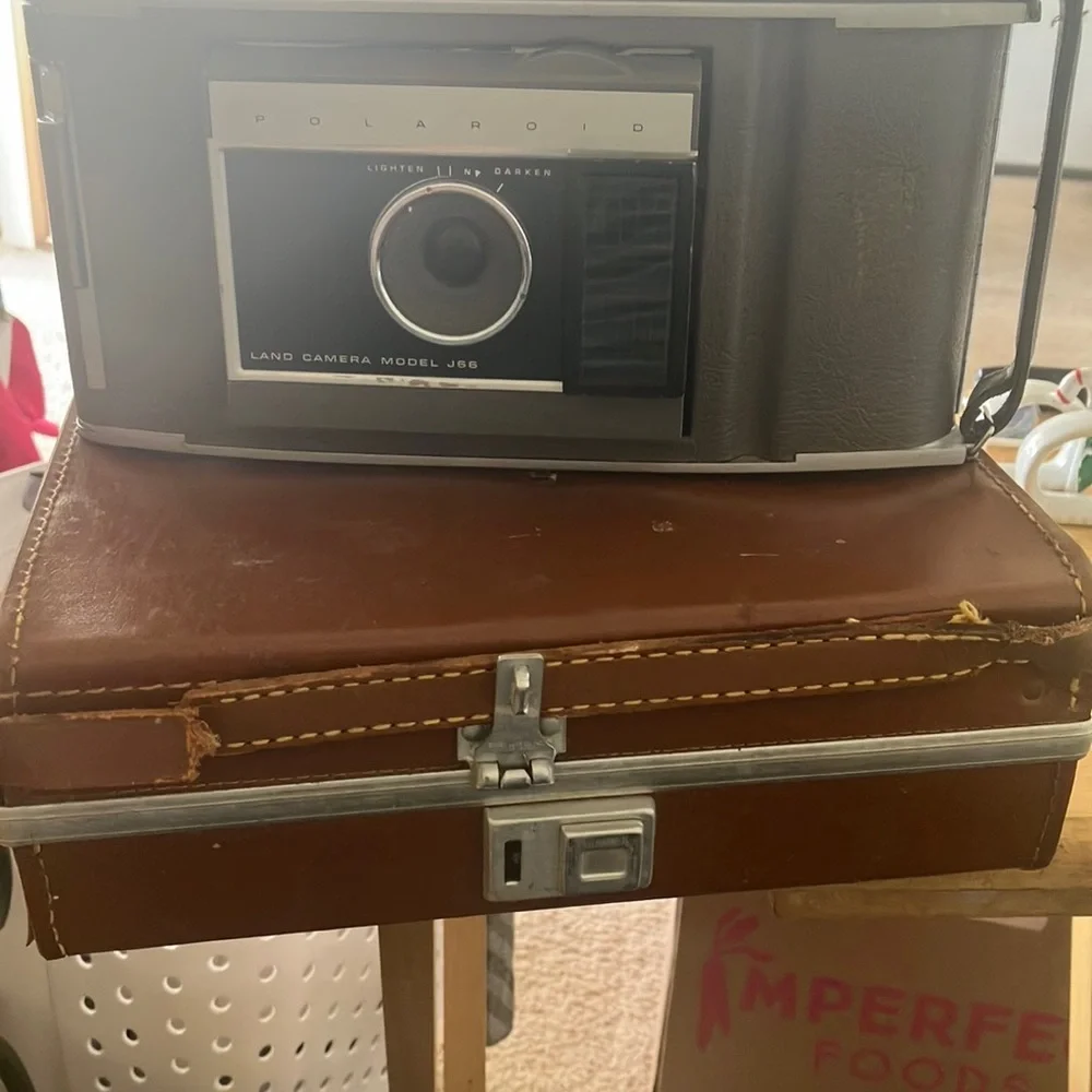 Polaroid Land Camera Model J66 - Black and Gray
